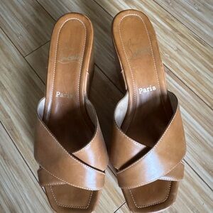 Christian Louboutin Brown Tan Leather Platform Wedges Slides Sandals 40.5 10.5